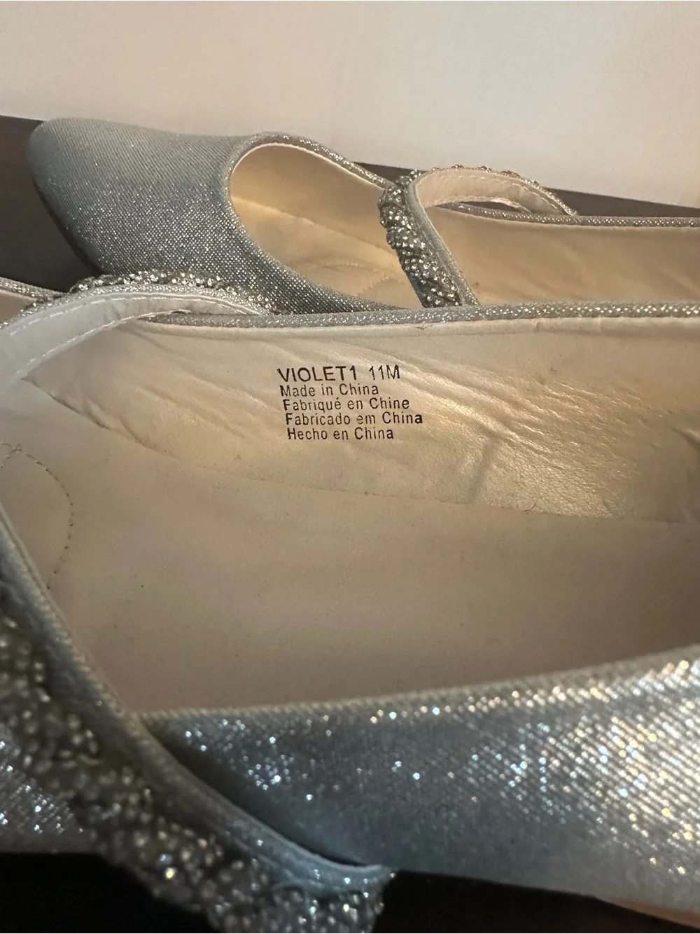 Davids Bridal shimmering pointed